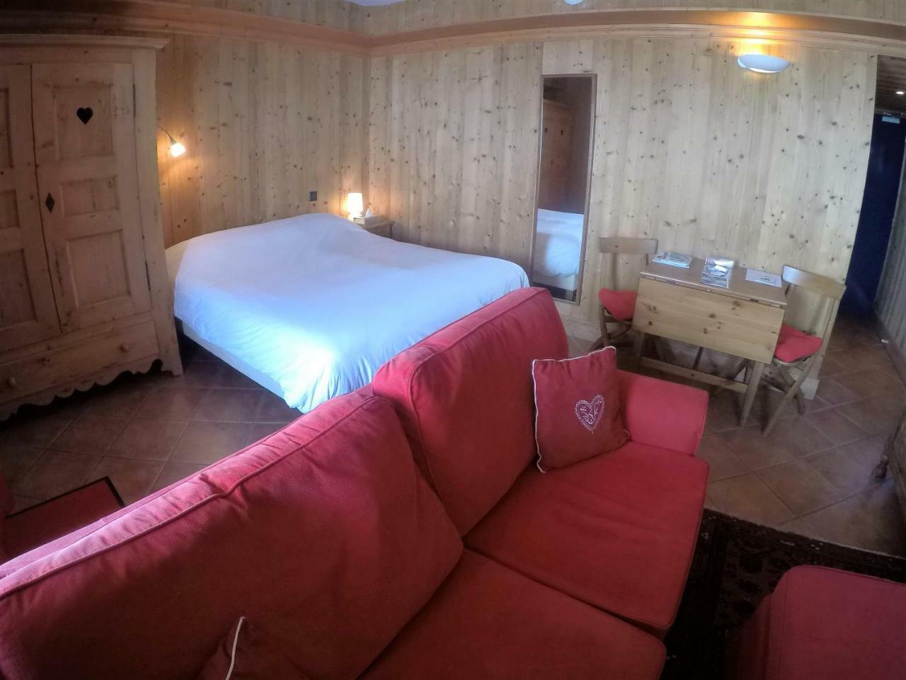 L'Isatis Chalet Hotel Saint-Martin-de-Belleville Bagian luar foto